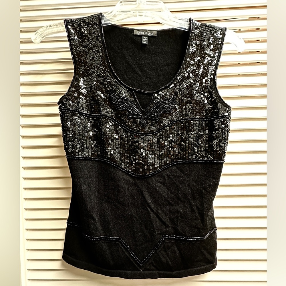 Ann Klein Black Sequined Beaded Top Blouse Size PP Petite